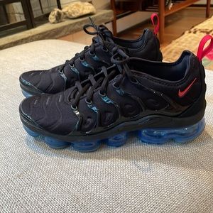 Nike black vapor max 2022 with blue men 7.5 women 9